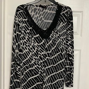 Dana Buchman extra-large animal, print V-neck blouse